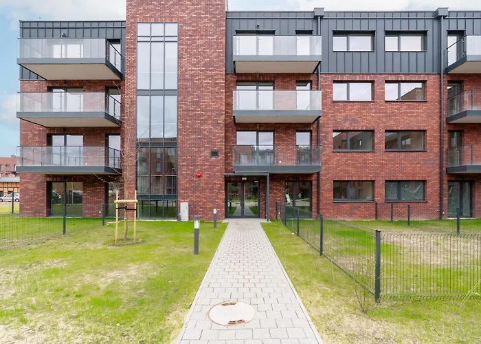Stara Cegielnia Lake View Apartment By Renters Prestige