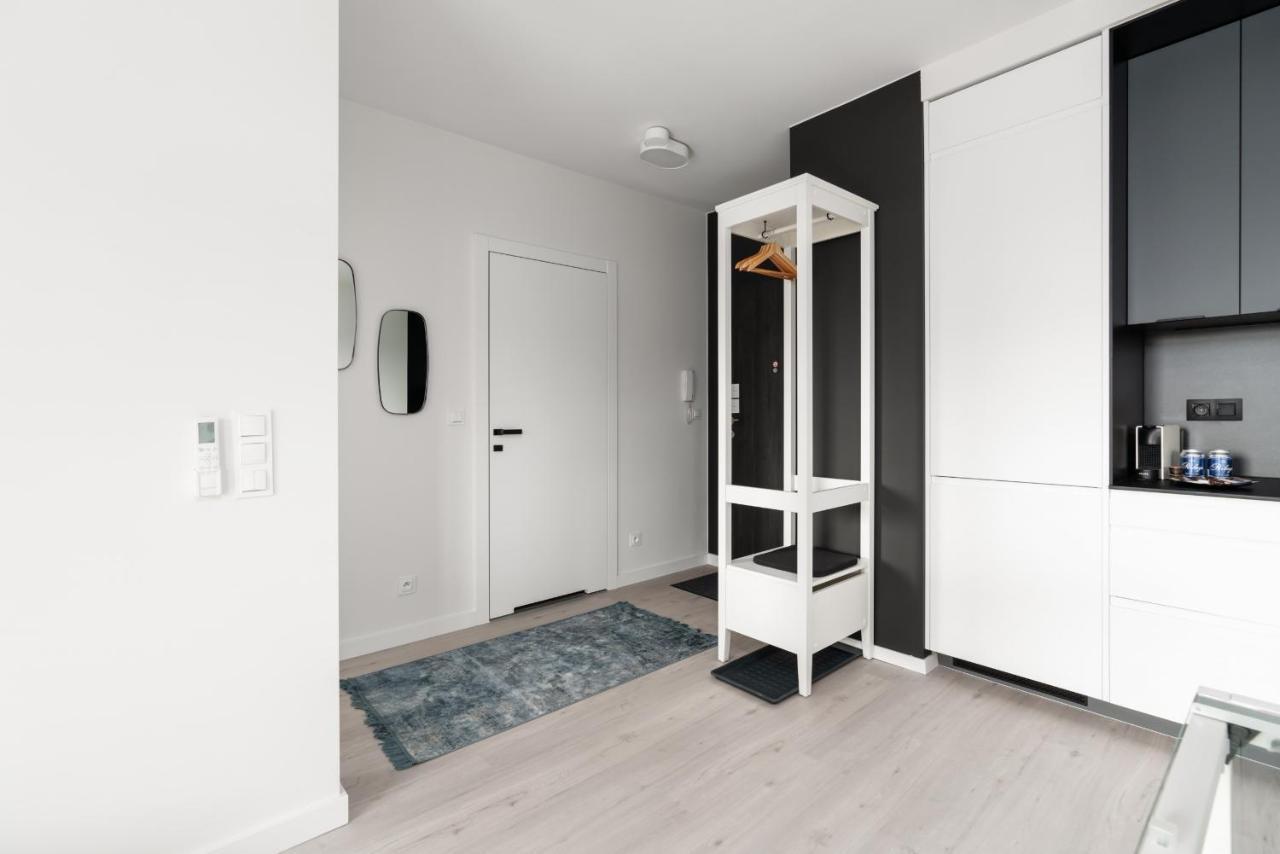 Stara Cegielnia View By Renters Prestige Apartment *