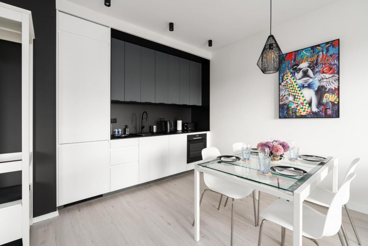 Stara Cegielnia View By Renters Prestige *